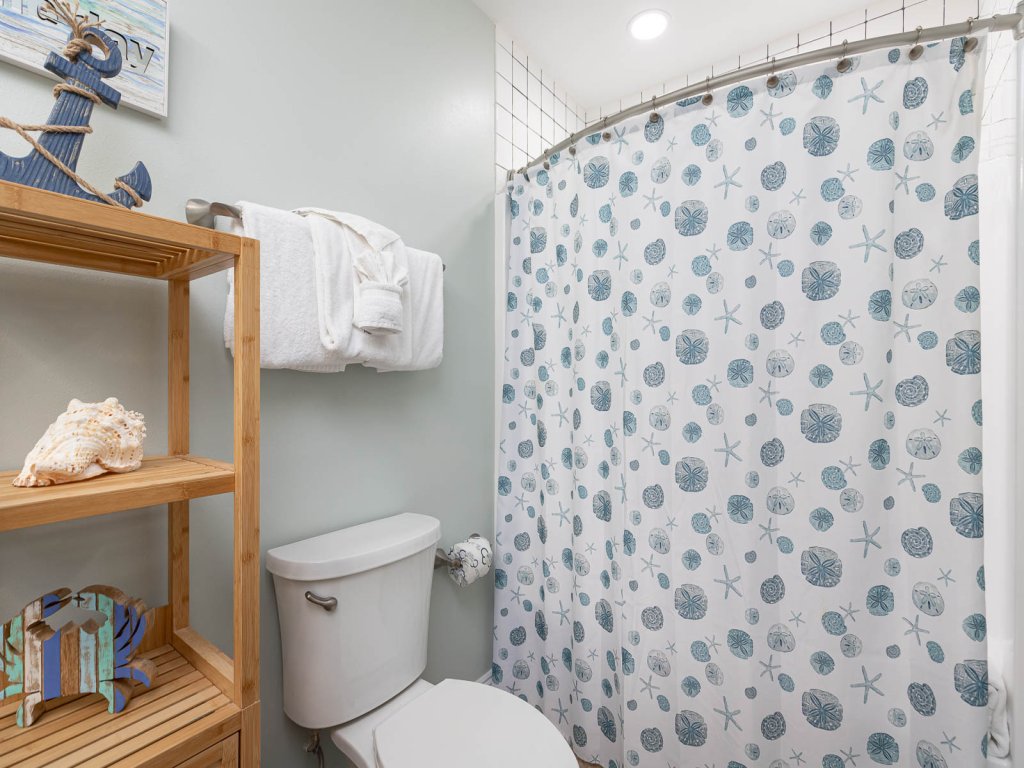 Phoenix East 1107 Vacation Rental in Orange Beach - RedAwning