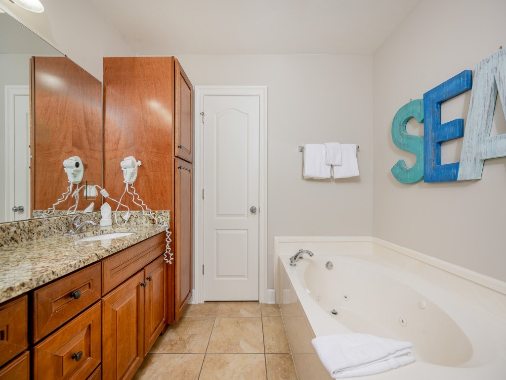 The Oasis 2204 formerly Phoenix West II 2204 Vacation Rental in Orange Beach - RedAwning