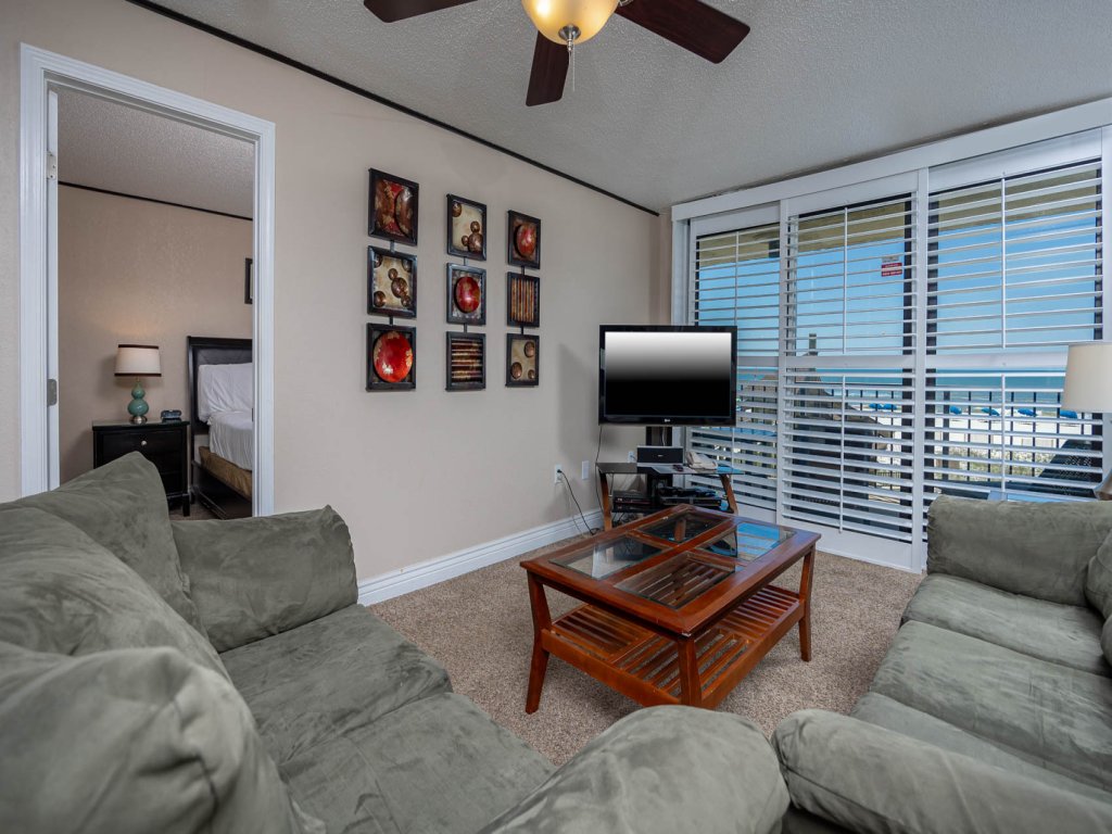 Phoenix I 1012 Vacation Rental in Orange Beach - RedAwning