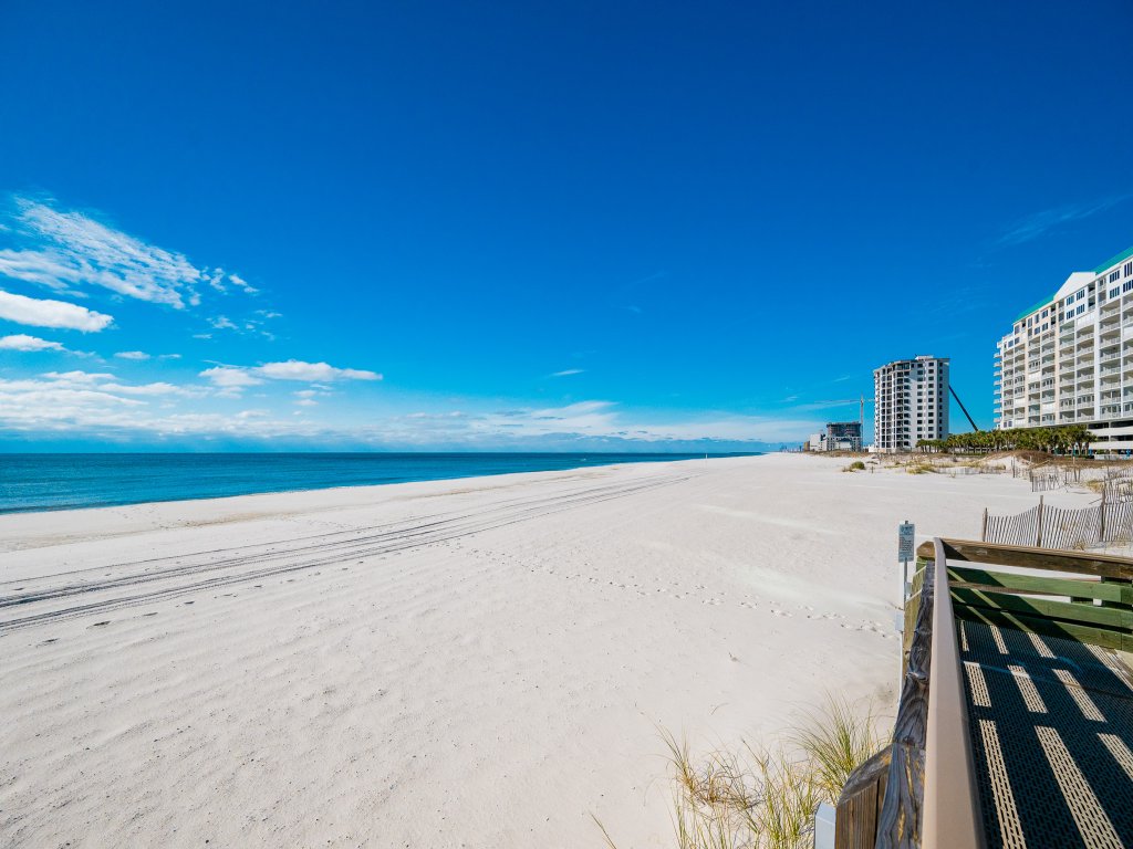 Phoenix IX 902 Vacation Rental in Orange Beach - RedAwning
