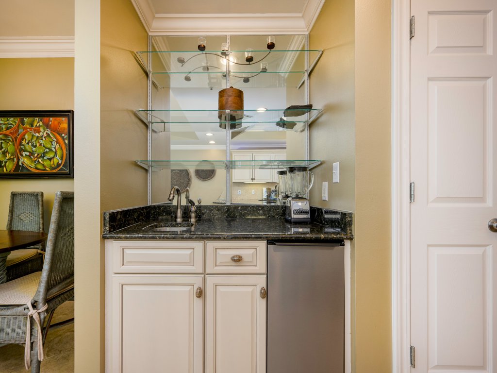 Phoenix IX 504 Vacation Rental in Orange Beach - RedAwning