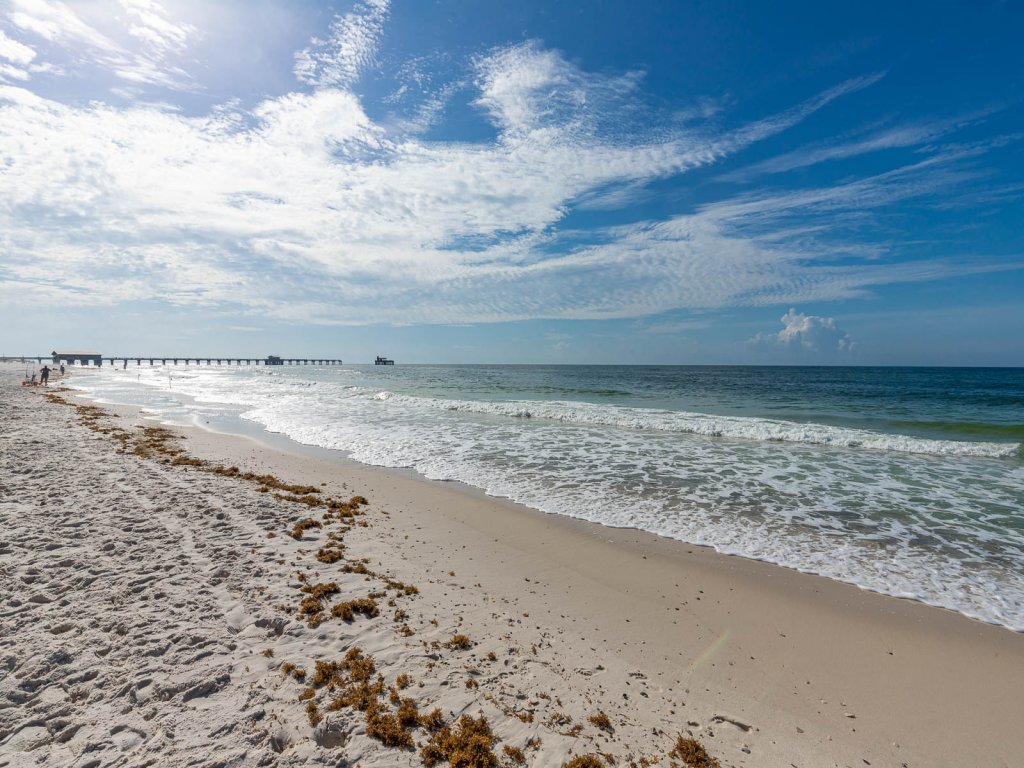 Grand Beach Resort 308 Vacation Rental in Gulf Shores - RedAwning