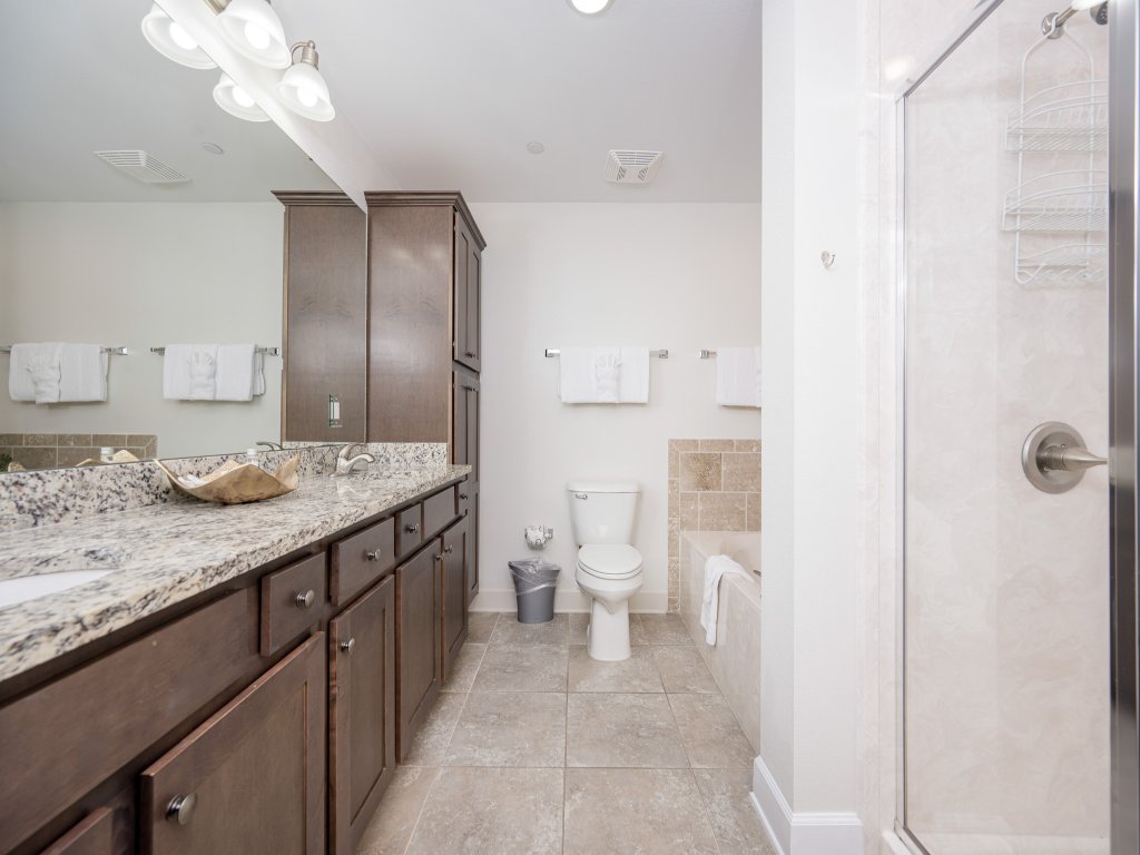 Phoenix Orange Beach 1701 Vacation Rental in Orange Beach - RedAwning