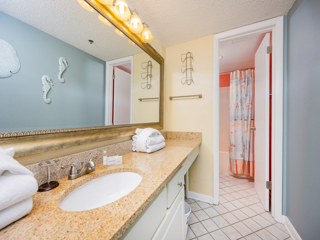 Phoenix VI 6306 Vacation Rental in Orange Beach - RedAwning