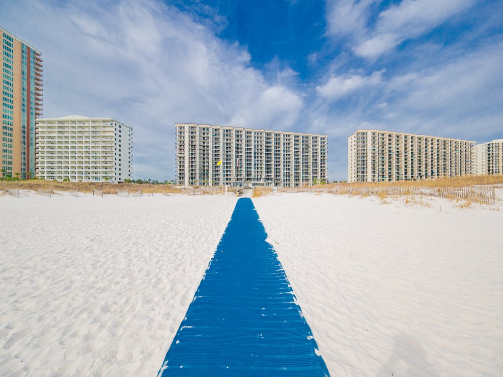 Phoenix VI 6306 Vacation Rental in Orange Beach - RedAwning