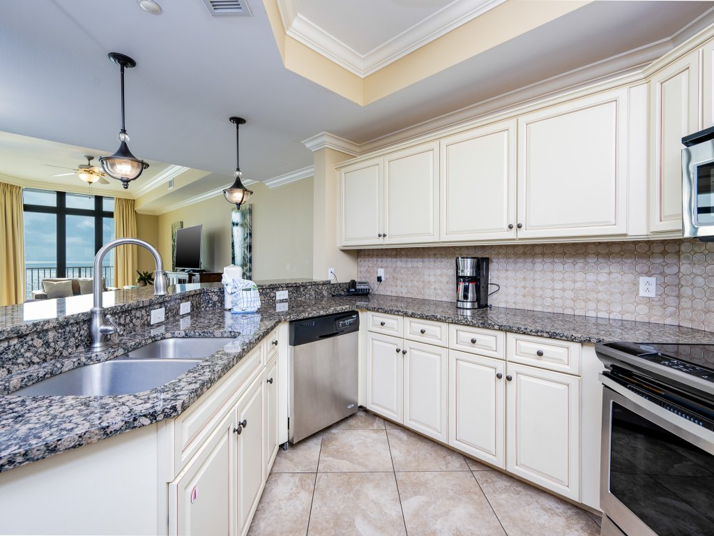 The Oasis 703 formerly Phoenix West II 703 Vacation Rental in Orange Beach - RedAwning
