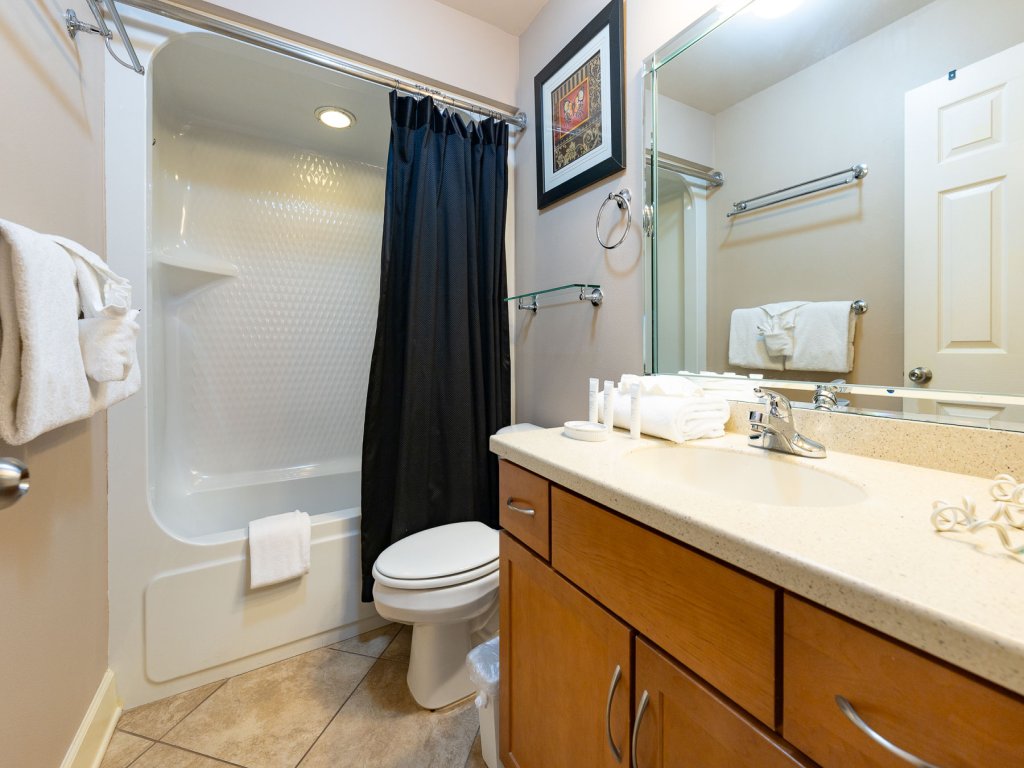 Phoenix West 1402 Vacation Rental in Orange Beach - RedAwning