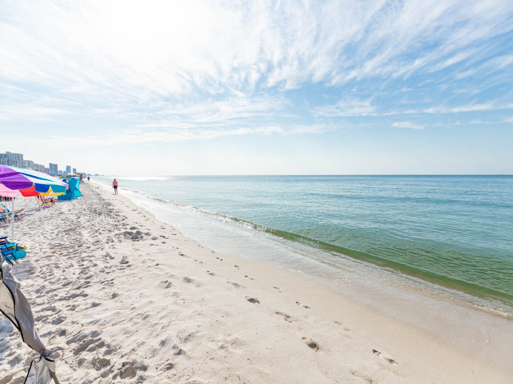 Phoenix II 2036 Vacation Rental in Orange Beach - RedAwning