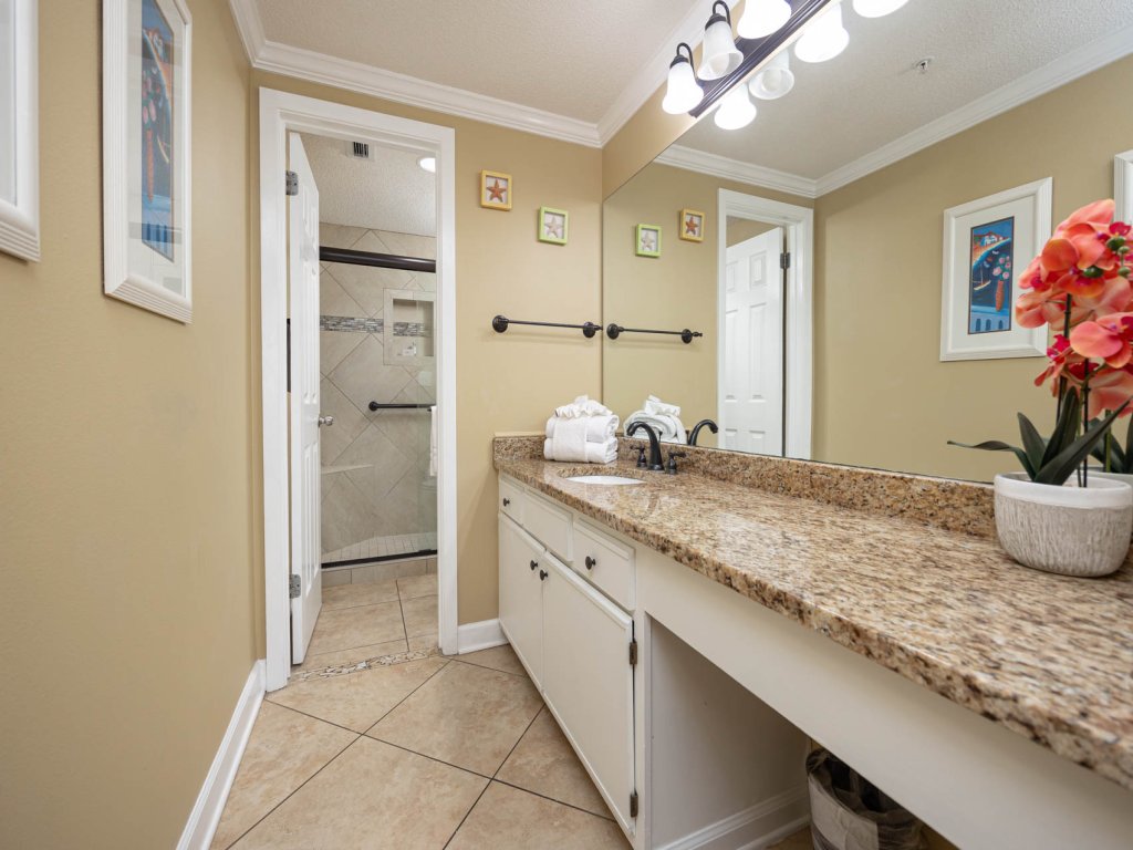 Phoenix X 911 Vacation Rental in Orange Beach - RedAwning