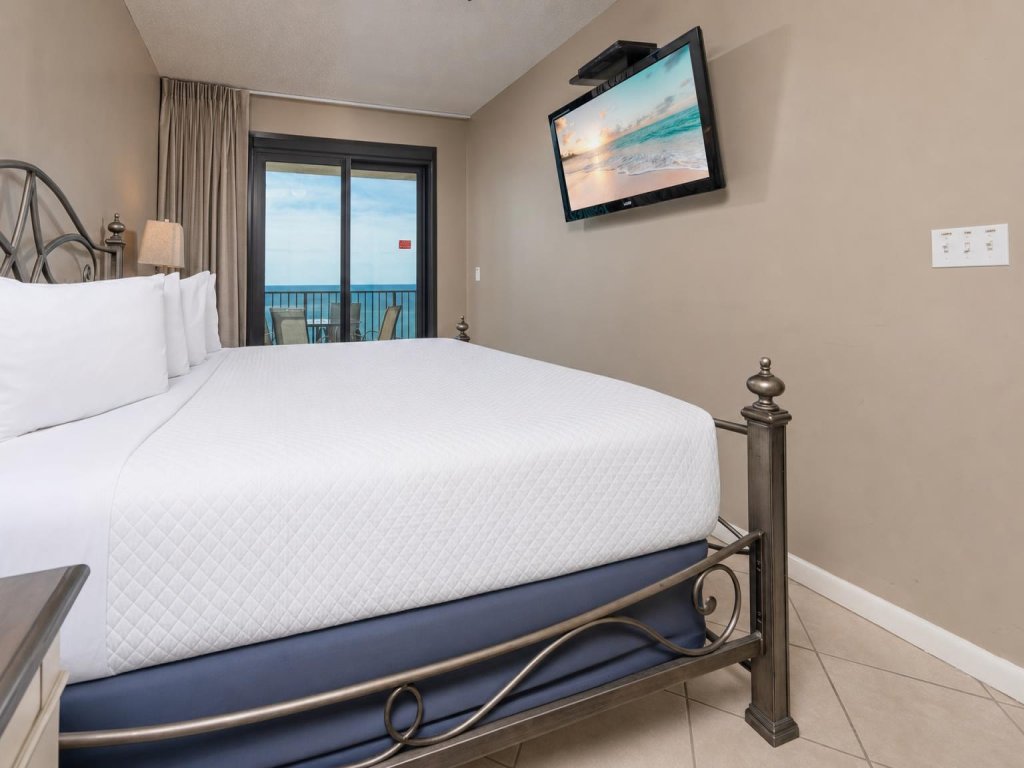 Phoenix East 1203 Vacation Rental in Orange Beach - RedAwning