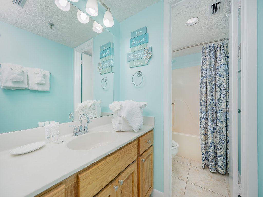 Phoenix III 3128 Vacation Rental in Orange Beach - RedAwning