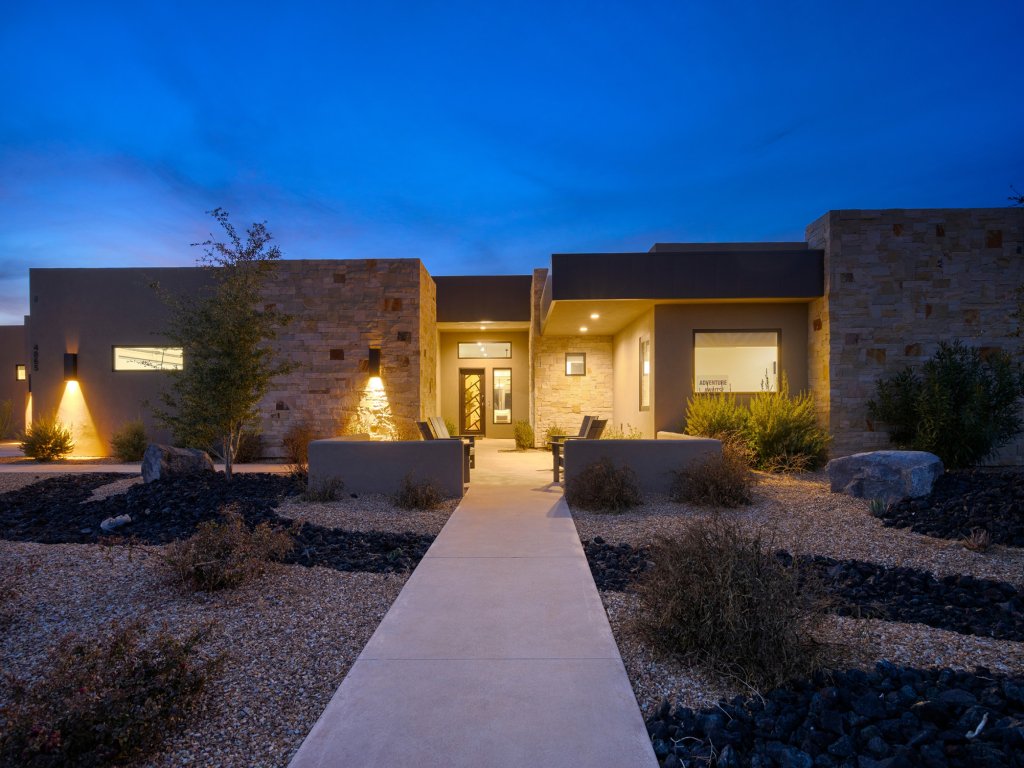 Desert Mirage Vacation Rental in St. George - RedAwning