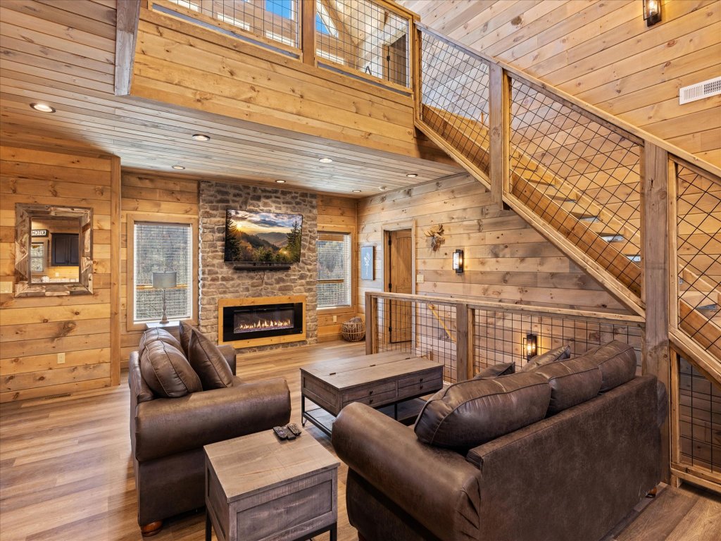 Over The Top Vacation Rental in Sevierville - RedAwning