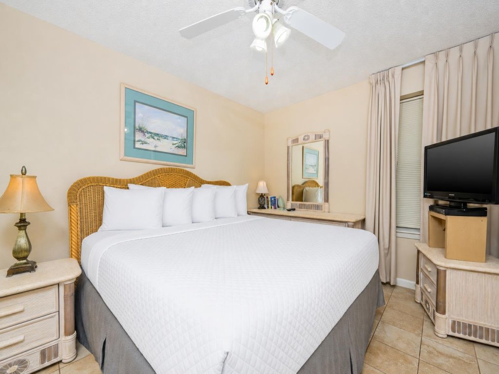 Phoenix V 214 Vacation Rental in Orange Beach - RedAwning