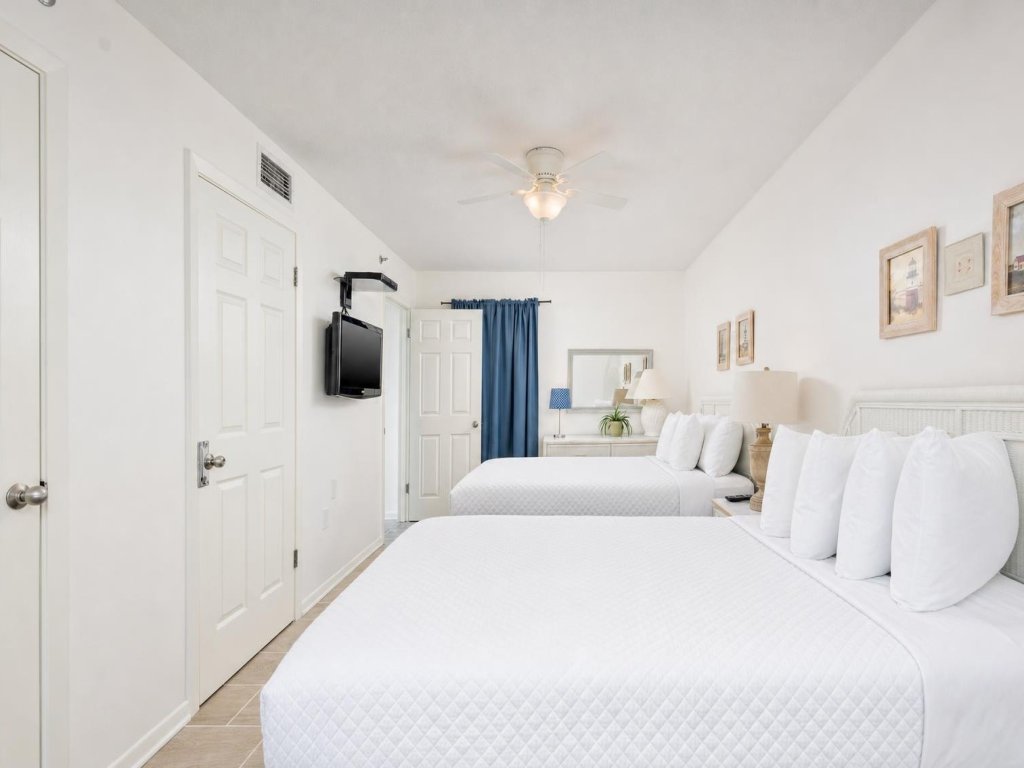Phoenix V 515 Vacation Rental in Orange Beach - RedAwning