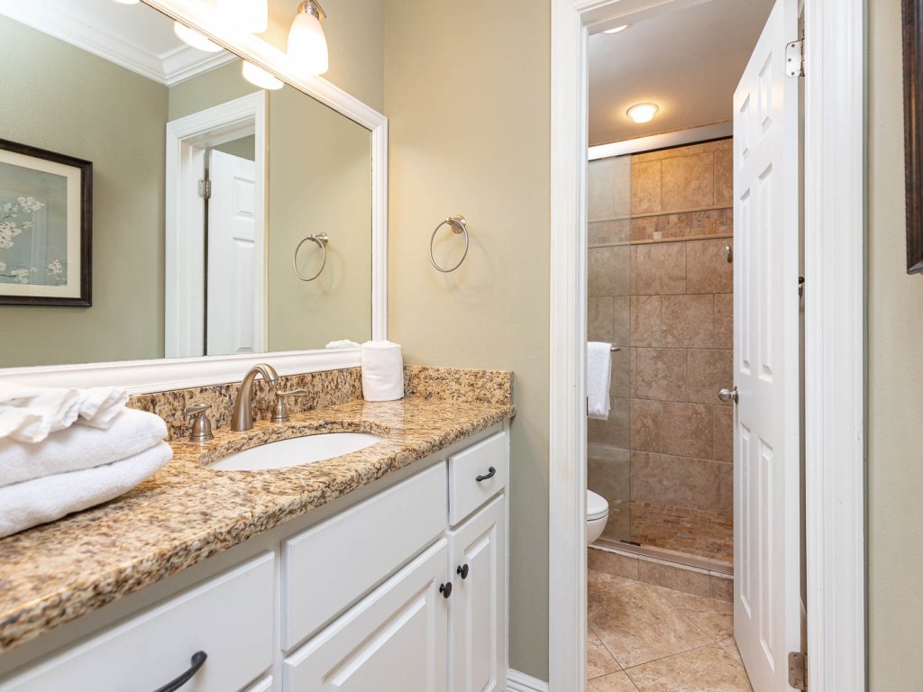 Phoenix VII 71108 Vacation Rental in Orange Beach - RedAwning