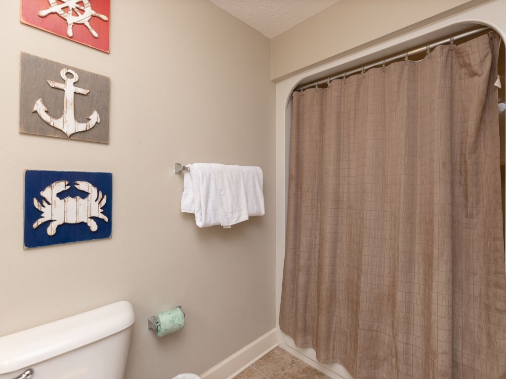 Phoenix West 2203 Vacation Rental in Orange Beach - RedAwning