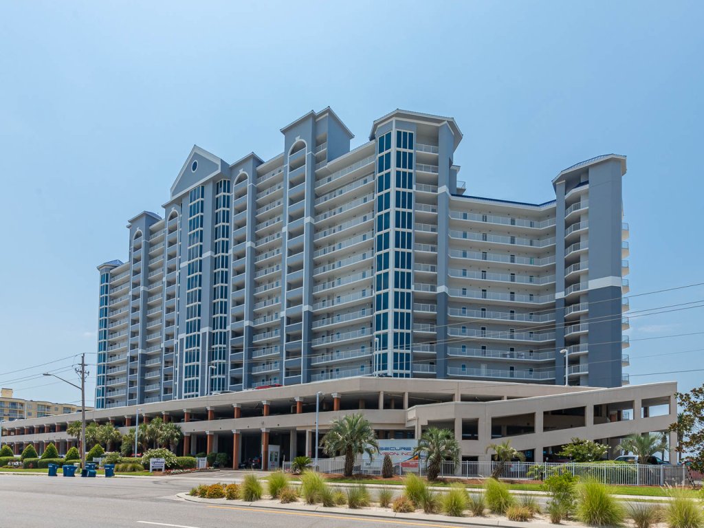 Lighthouse 216 Vacation Rental in Gulf Shores - RedAwning