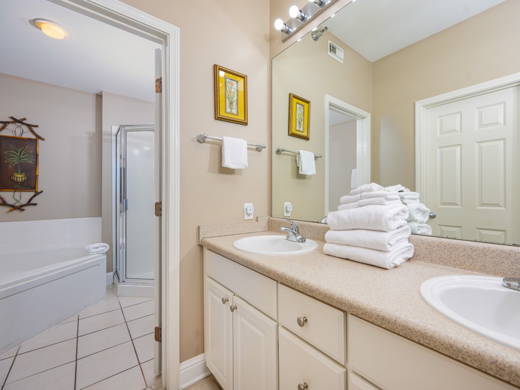 Lighthouse 216 Vacation Rental in Gulf Shores - RedAwning
