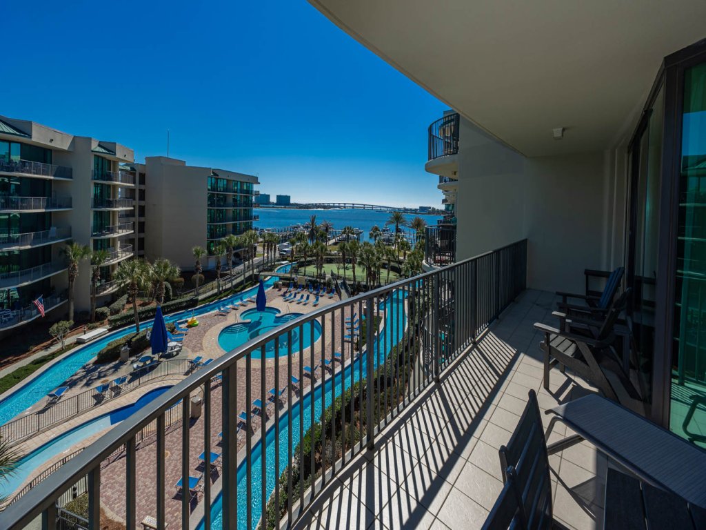Phoenix on the Bay 1411 Vacation Rental in Orange Beach - RedAwning