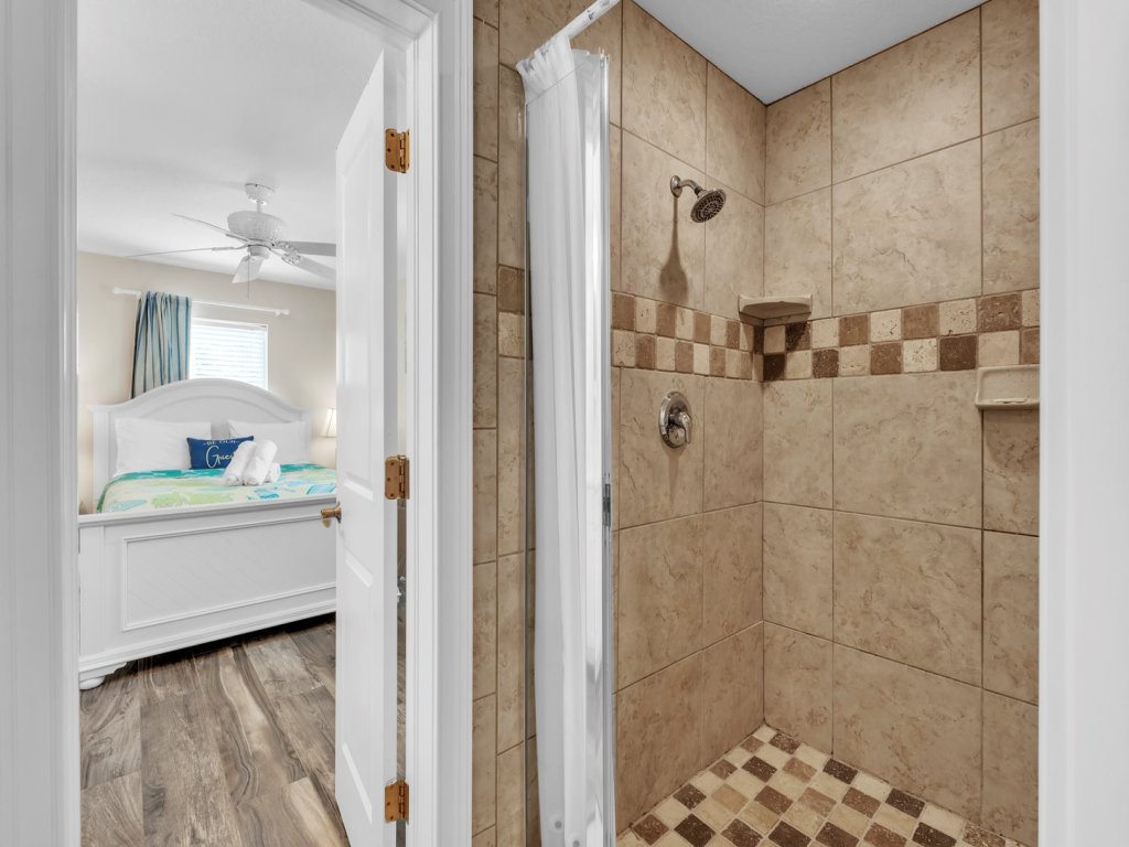 Shady Mango Vacation Rental in Anna Maria - RedAwning