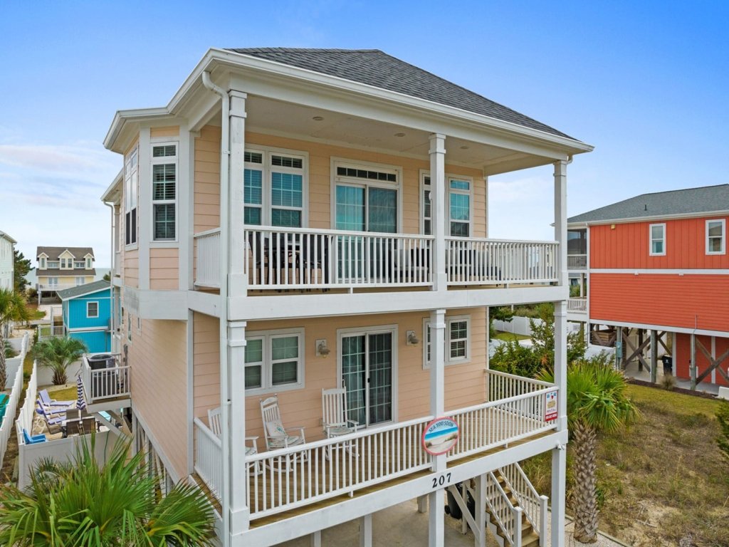 Sea You Soon / 207 Brunswick Ave West Vacation Rental in Holden Beach - RedAwning