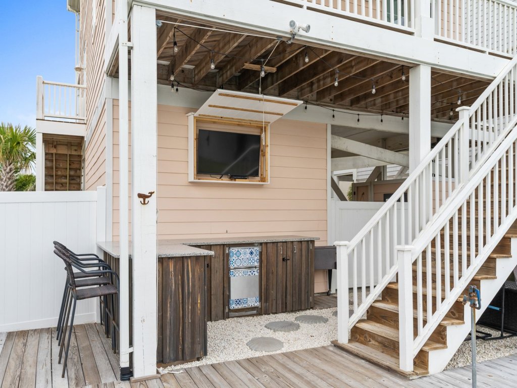 Sea You Soon / 207 Brunswick Ave West Vacation Rental in Holden Beach - RedAwning