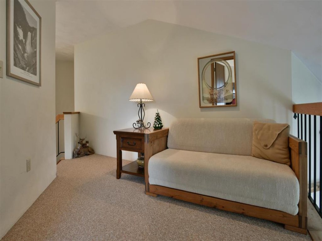 Seven Springs 3 Bedrooms Premium Condo Vacation Rental in Pennsylvania - RedAwning