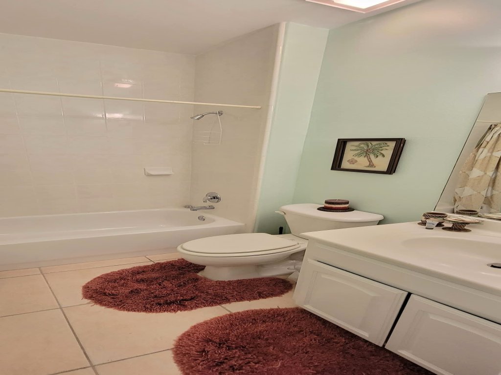 * 2nd Floor * Sleeps 8 * Pool *Walkable Location Vacation Rental in South Padre Island - RedAwning
