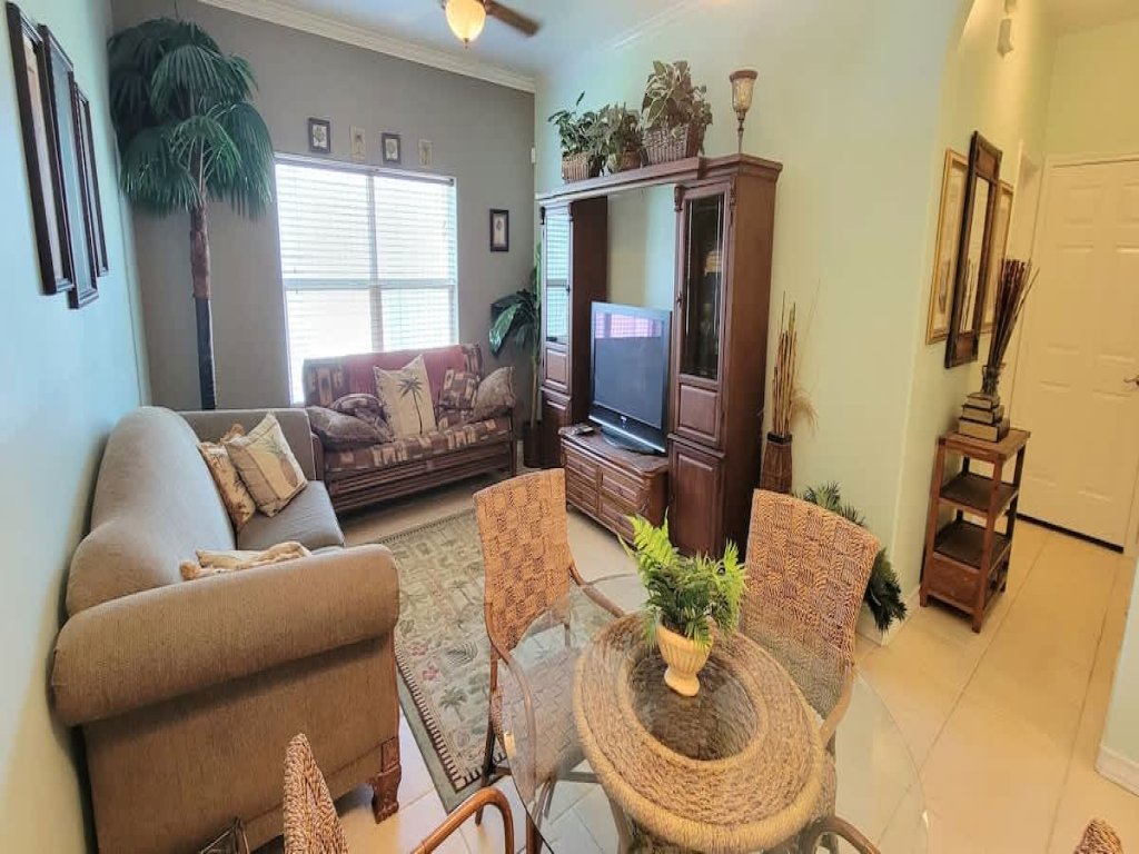 * 2nd Floor * Sleeps 8 * Pool *Walkable Location Vacation Rental in South Padre Island - RedAwning
