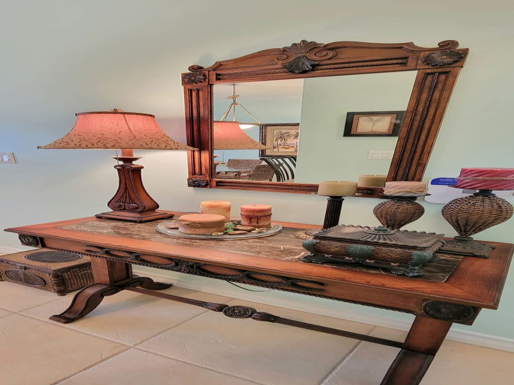 * 2nd Floor * Sleeps 8 * Pool *Walkable Location Vacation Rental in South Padre Island - RedAwning