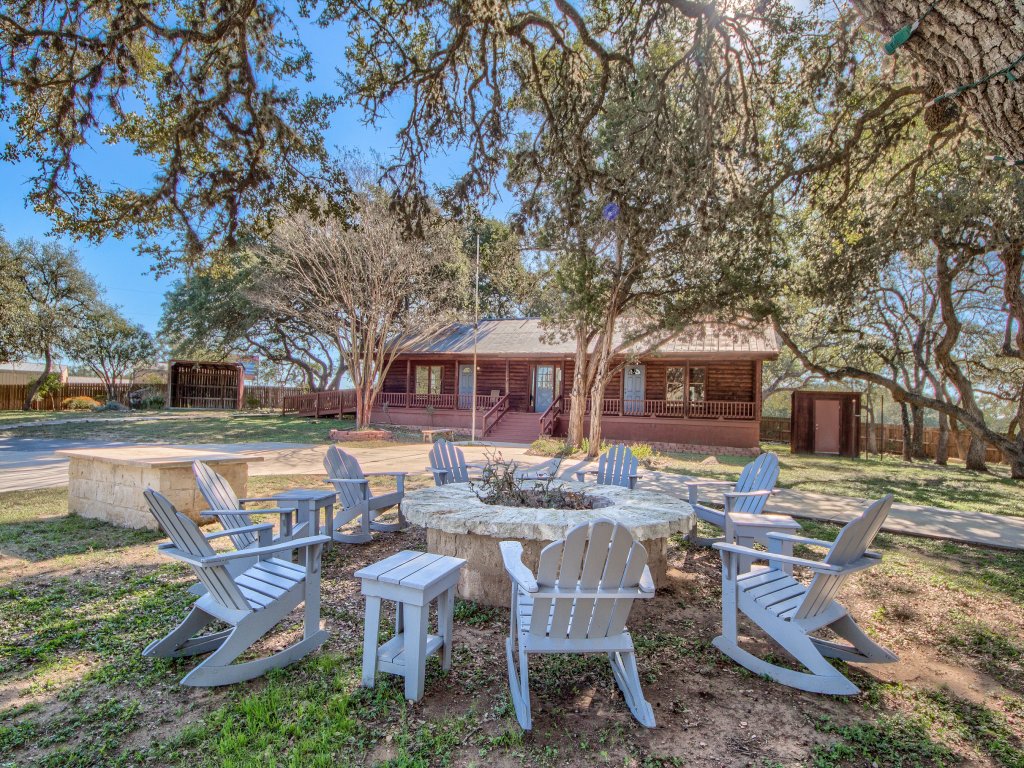 OT 250NH No Hurry  Vacation Rental in New Braunfels - RedAwning