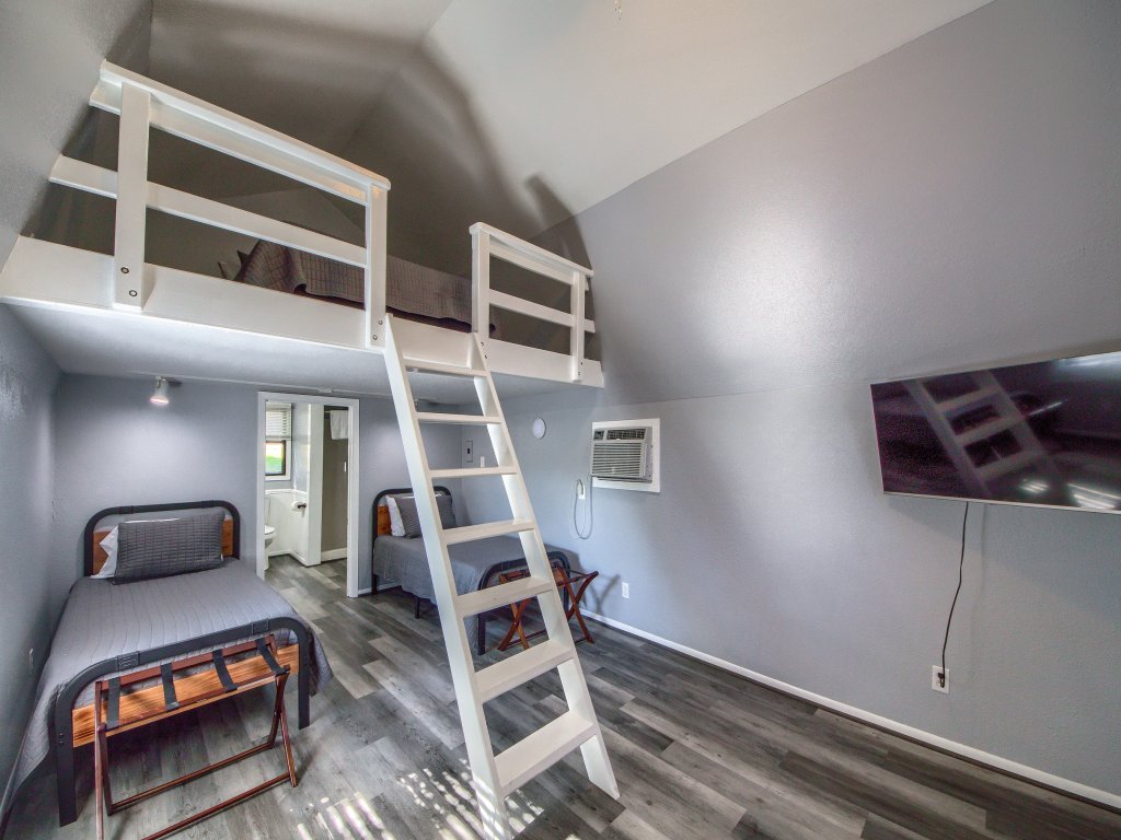 OT 250SA Sweet Annie  Vacation Rental in New Braunfels - RedAwning