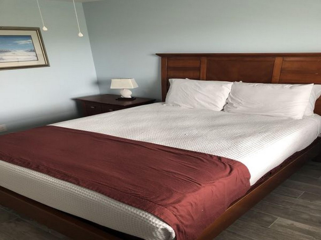 BeachGate Condo Suites and Oceanfront Resort  - Deluxe Suite Sleeps 4 Vacation Rental in Port Aransas - RedAwning