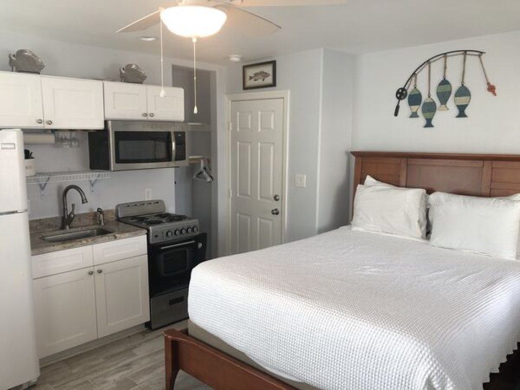 BeachGate Condo Suites and Oceanfront Resort  - Deluxe Suite Sleeps 4 Vacation Rental in Port Aransas - RedAwning