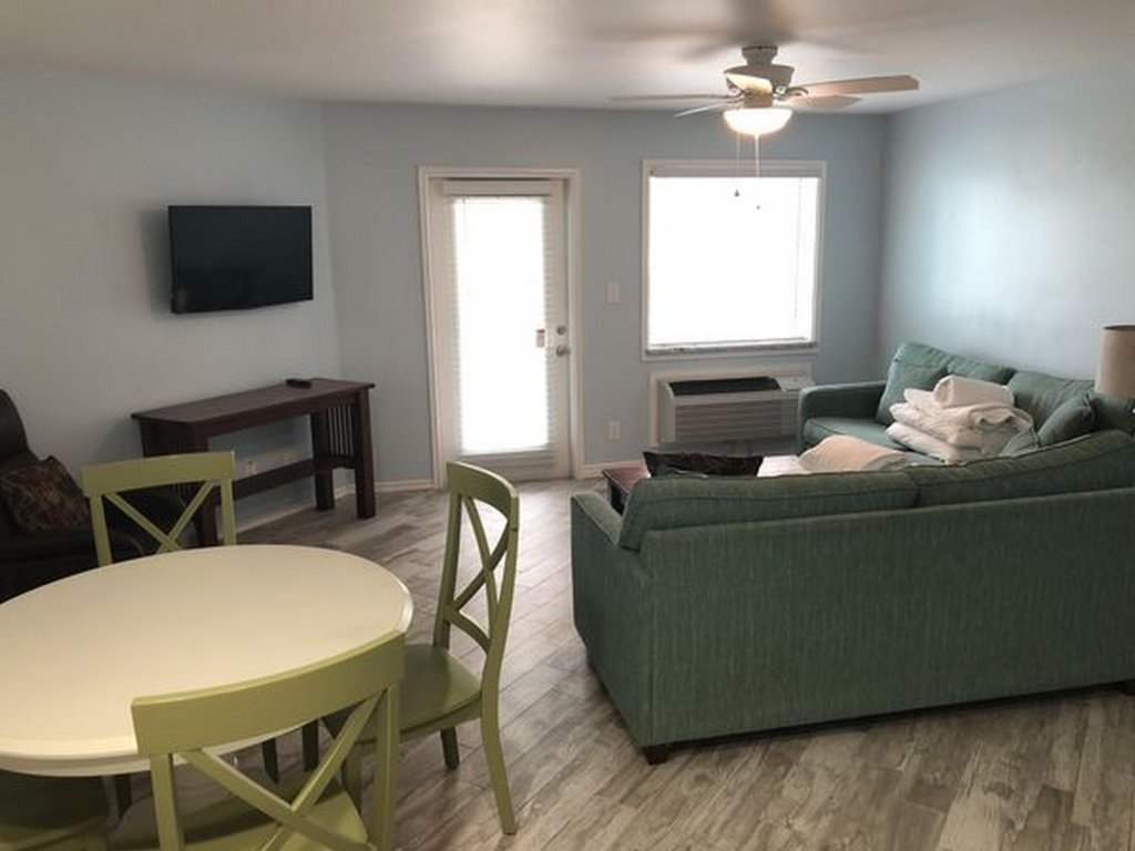 BeachGate Condo Suites and Hotel - Condo Suite 2 Bedroom Vacation Rental in Port Aransas - RedAwning