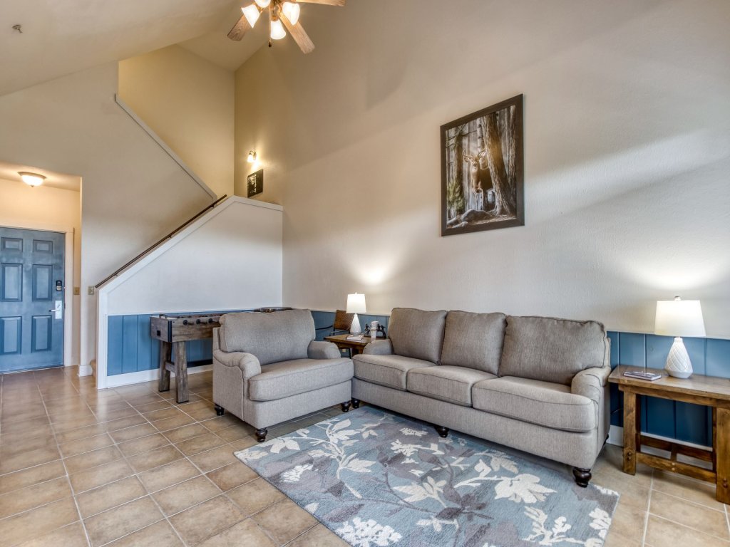 Owl See You 3205 Vacation Rental in Pigeon Forge - RedAwning