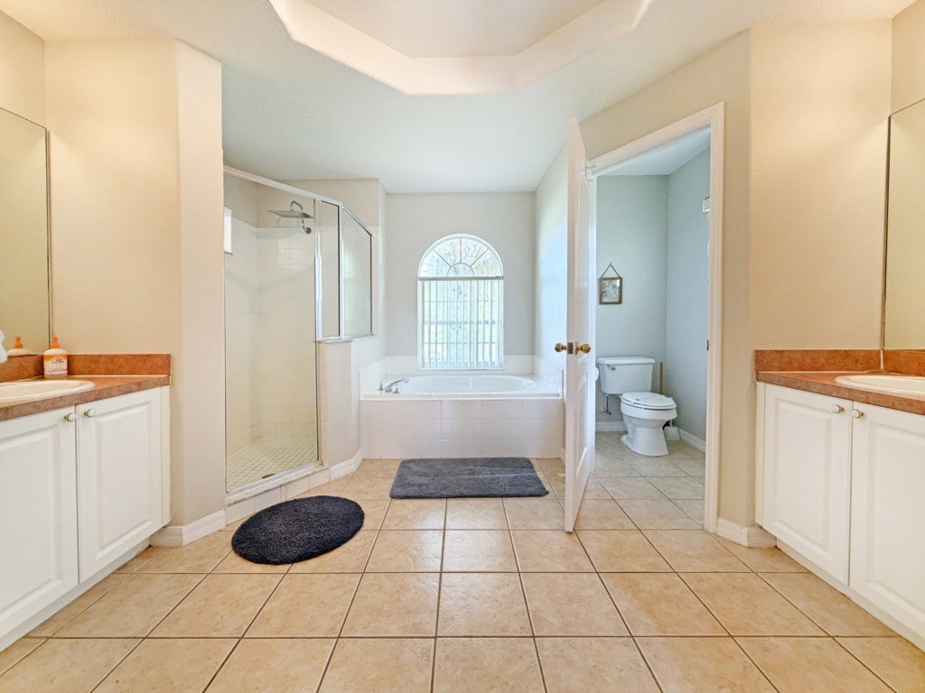 Dolcetto Den Vacation Rental in Davenport - RedAwning