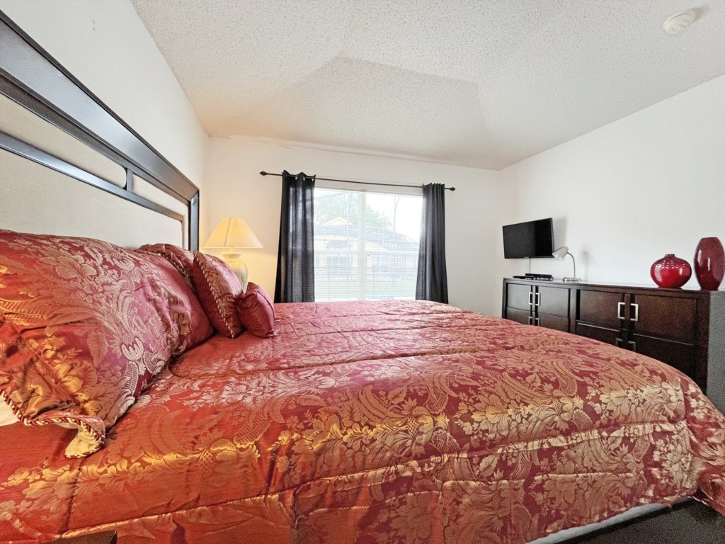 Southern Charm Vacation Rental in Haines City - RedAwning