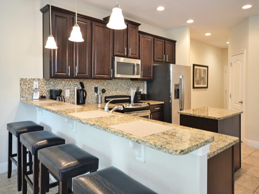 Fountains Retreat Vacation Rental in Davenport - RedAwning