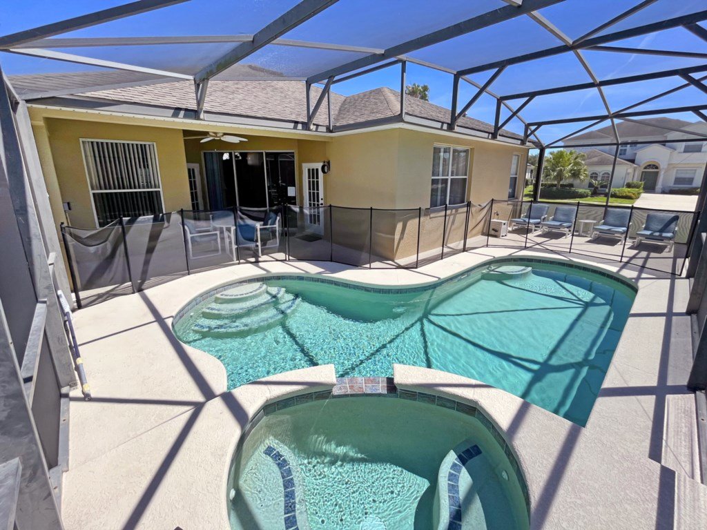 Minniehaha Retreat Vacation Rental in Haines City - RedAwning