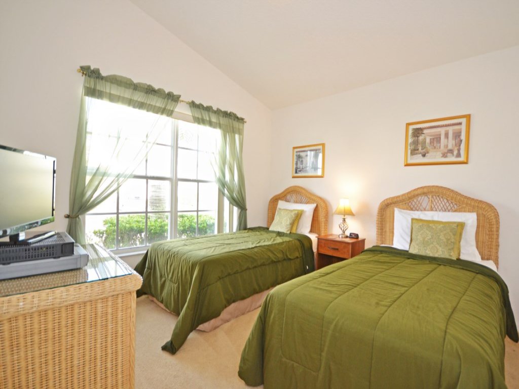 Sunrise Sanctuary Vacation Rental in Davenport - RedAwning