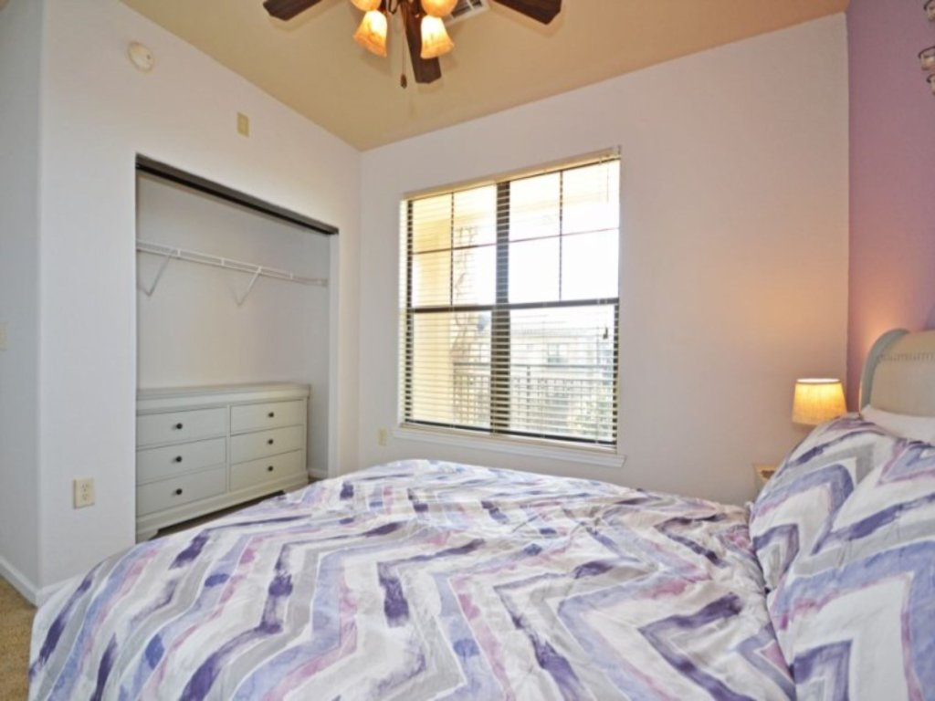Palm View Place Vacation Rental in Davenport - RedAwning