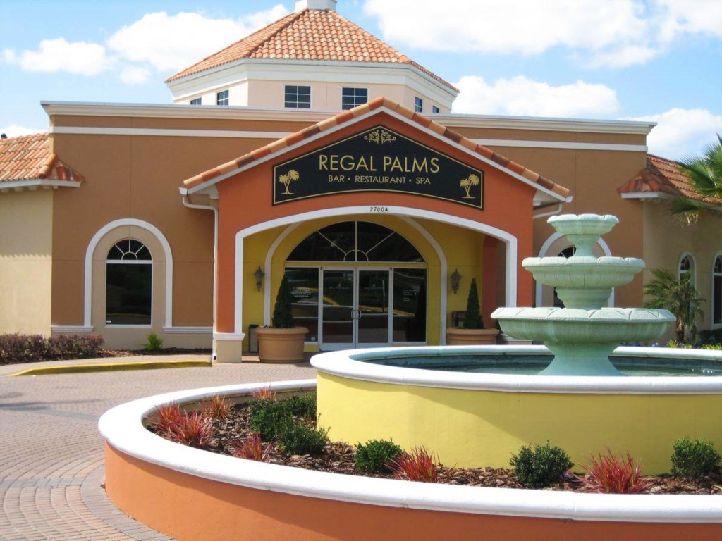 La Mirage  Vacation Rental in Davenport - RedAwning