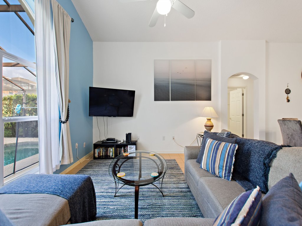 Drayton Place at Highgate Park by Shine Villas Vacation Rental in Davenport - RedAwning