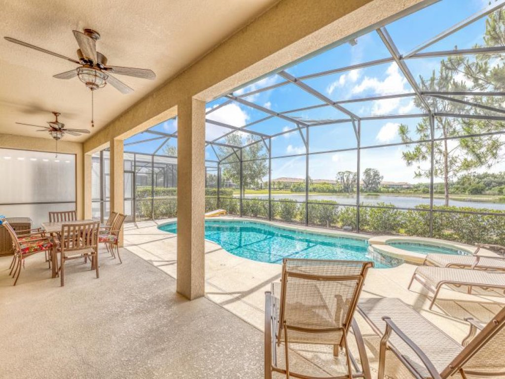 Splash of Magic at Solterra Resort Vacation Rental in Davenport - RedAwning