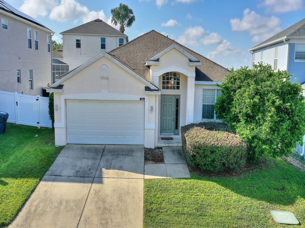 Fairway Escape at Highlands Reserve by Shine Villas Vacation Rental in Davenport - RedAwning