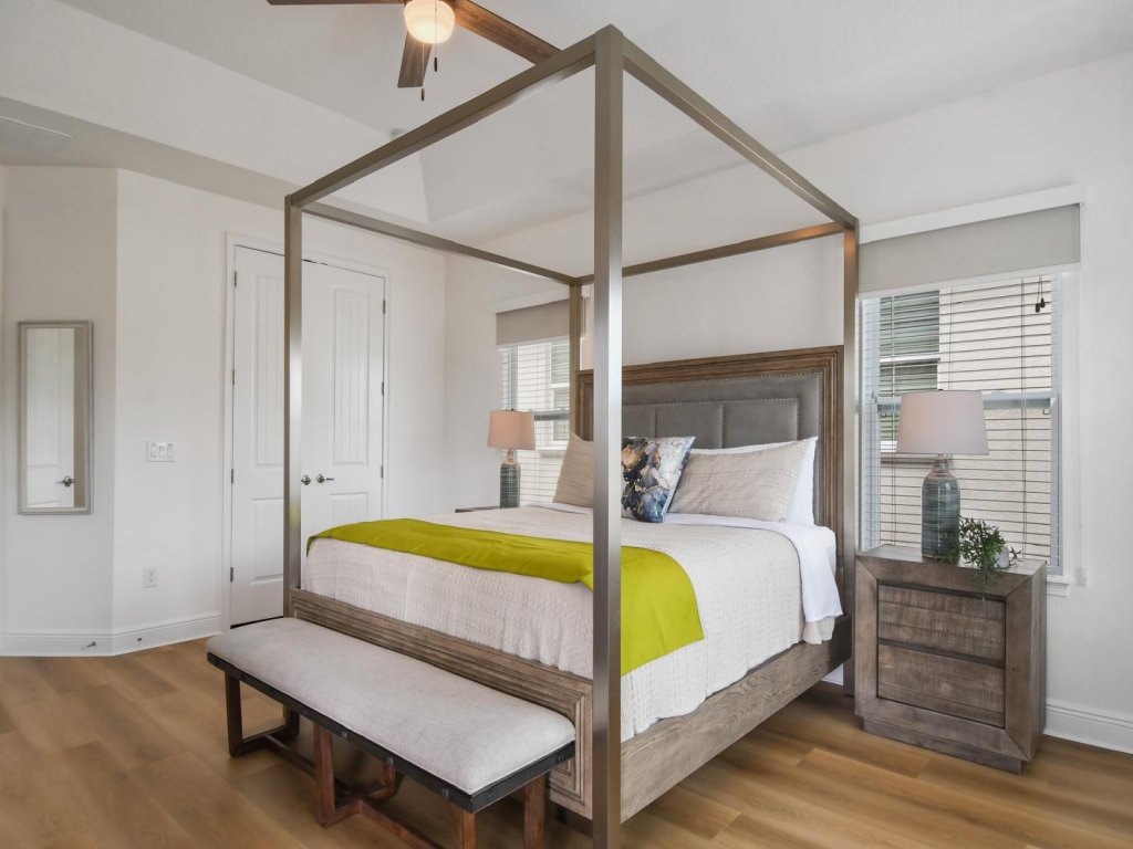 Refurbished Lux 6 Bed Golf Views at Reunion Resort by Shine Villas Vacation Rental in Kissimmee - RedAwning
