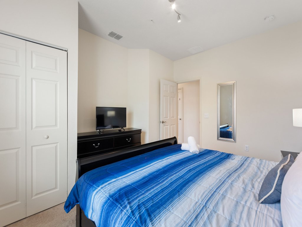 Lucky Find @ Lucaya Resort by Shine Villas 713 Vacation Rental in Kissimmee - RedAwning