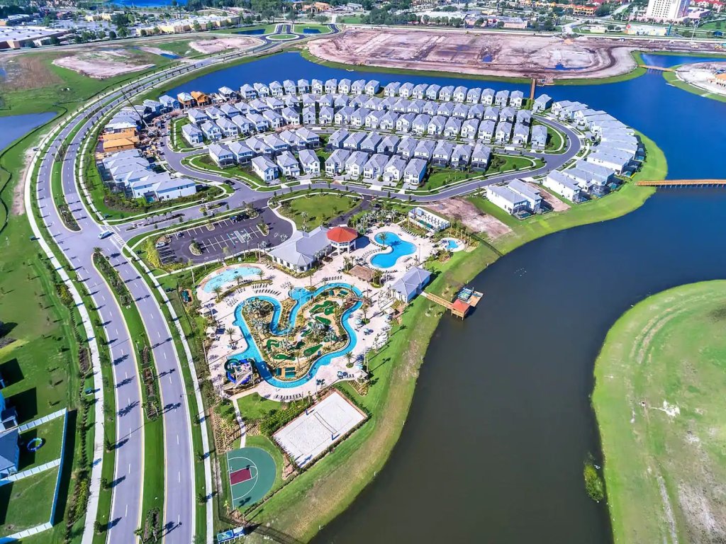 Decadent Penguin - Storey Lake by Shine Villas #704 Vacation Rental in Kissimmee - RedAwning